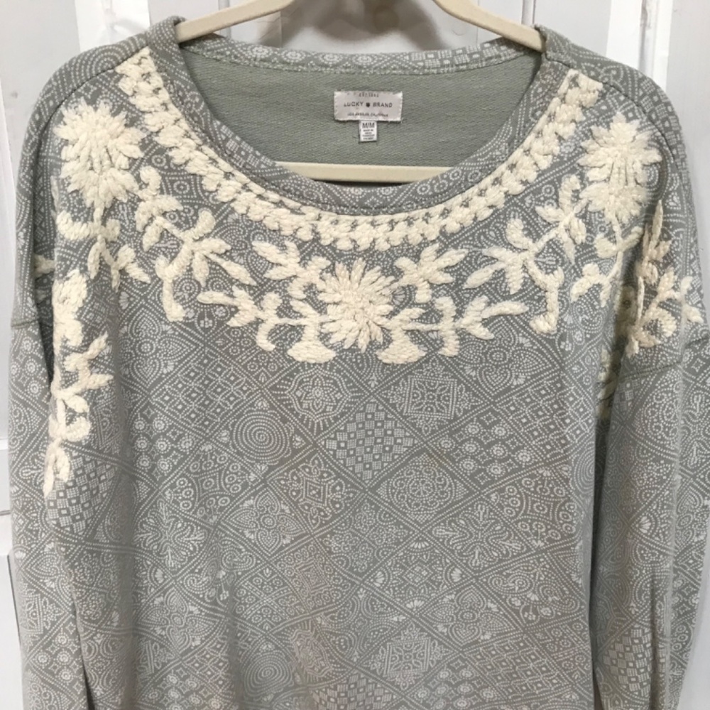 Lucky Brand Sage Green and Cream Long Sleeve Cotton Top - Picture 3 of 16